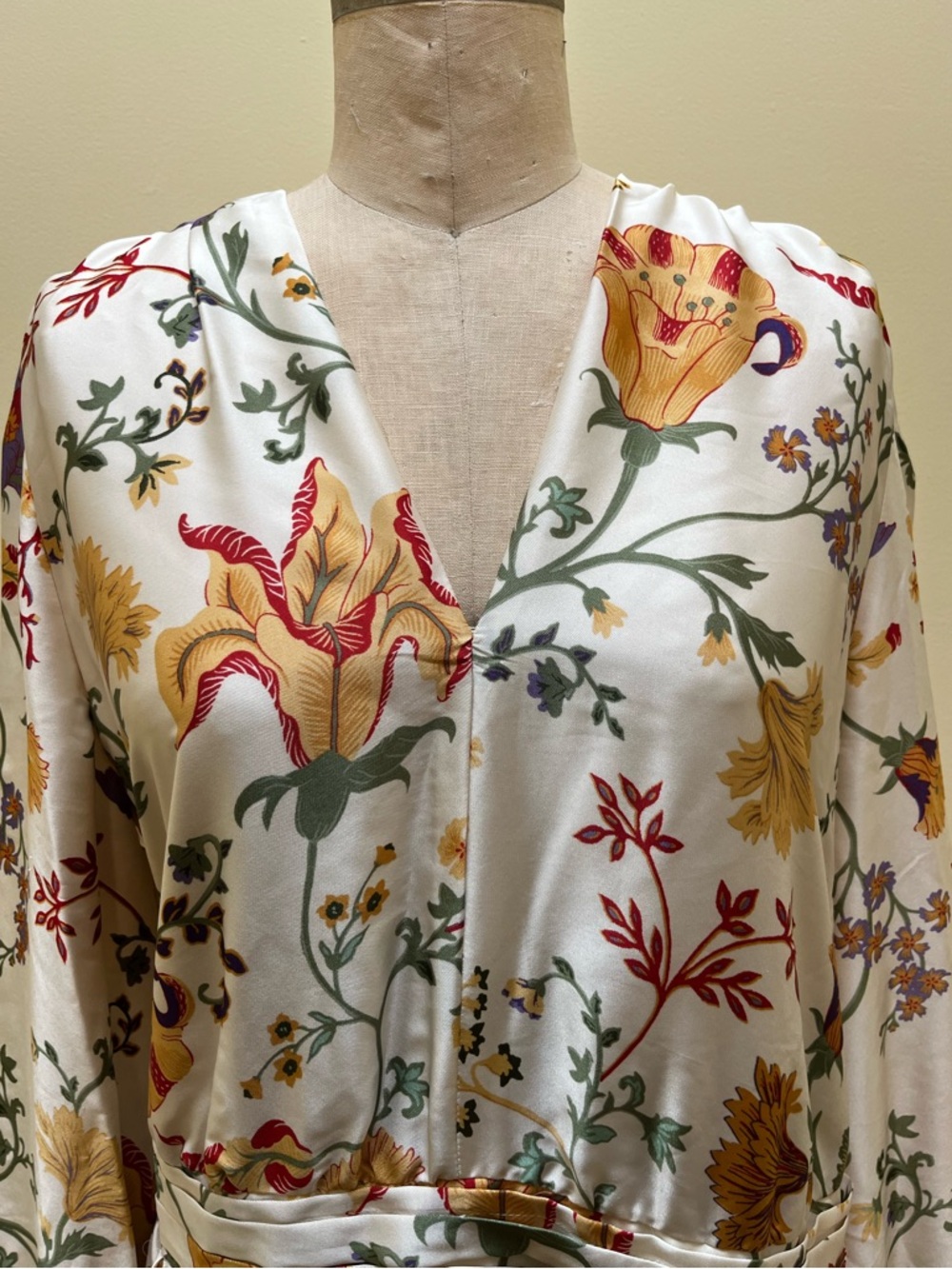 Anne Klein Floral Soft-V Tiered Fit & Flare Dress - Picture 7 of 10